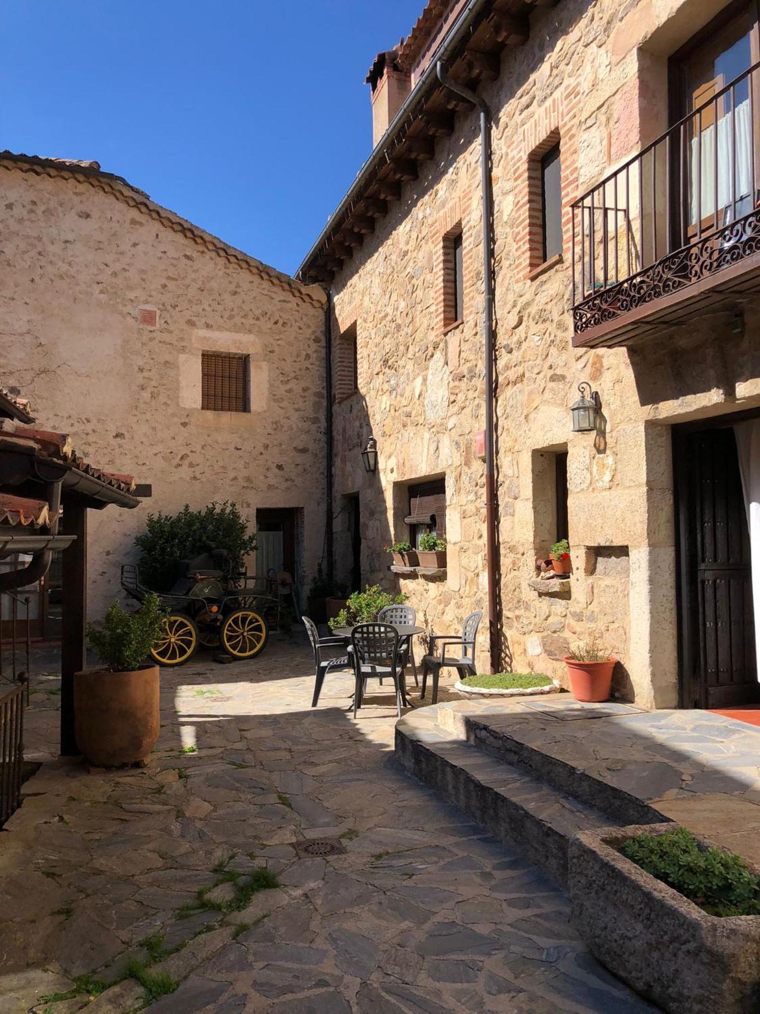 Posada Real Mingaseda Navafría Exterior foto